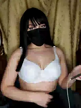 Snapshot of Mayoosh6 chatting on January 2025 08:33:01 PM Mayoosh6 online show from January 2025 08:33:01 PM