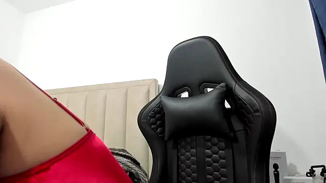 Snapshot of Chloemiller89 chatting on October 2025 11:03:02 PM Chloemiller89 online show from October 2025 11:03:02 PM