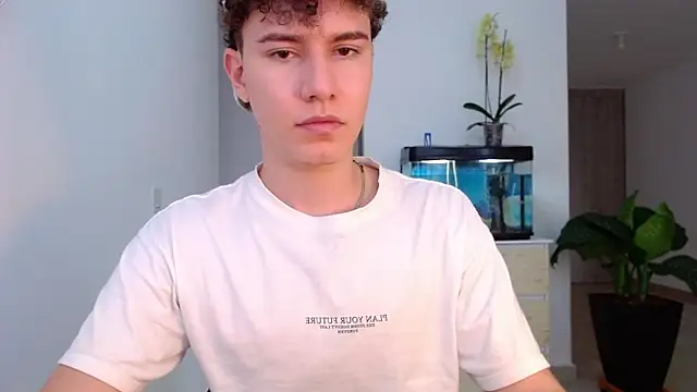 Snapshot of adrian_morelly chatting on December 2024 08:55:01 PM adrian morelly online show from December 2024 08:55:01 PM