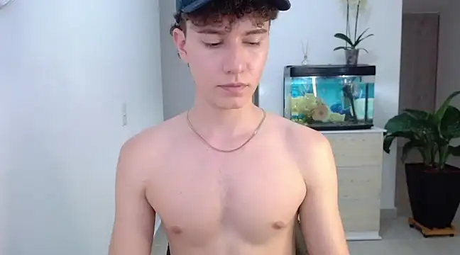 Snapshot of adrian_morelly chatting on December 2024 10:37:01 PM adrian morelly online show from December 2024 10:37:01 PM