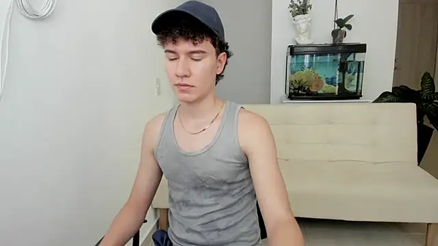 Snapshot of adrian_morelly chatting on January 2025 08:43:02 PM adrian morelly online show from January 2025 08:43:02 PM