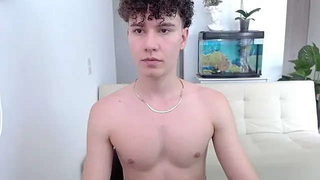 Snapshot of adrian_morelly chatting on March 2025 07:06:01 PM adrian morelly online show from March 2025 07:06:01 PM