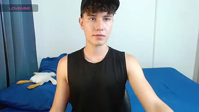 Snapshot of adrian_morelly chatting on September 2025 06:51:01 PM adrian morelly online show from September 2025 06:51:01 PM