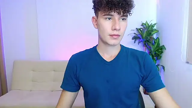 adrian morelly online show from March 2026 06:47:02 PM