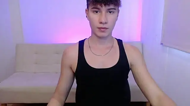 adrian morelly online show from April 2026 07:11:01 PM