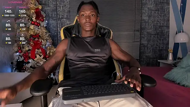 DannSmmith online show from December 2024 04:45:01 AM