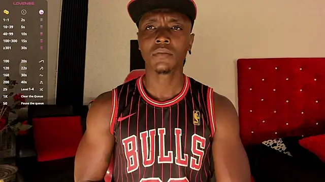 DannSmmith online show from October 2025 04:57:02 AM