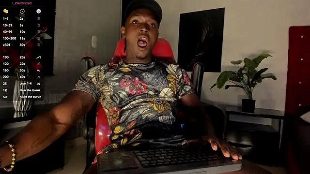 DannSmmith online show from April 2026 03:20:01 AM