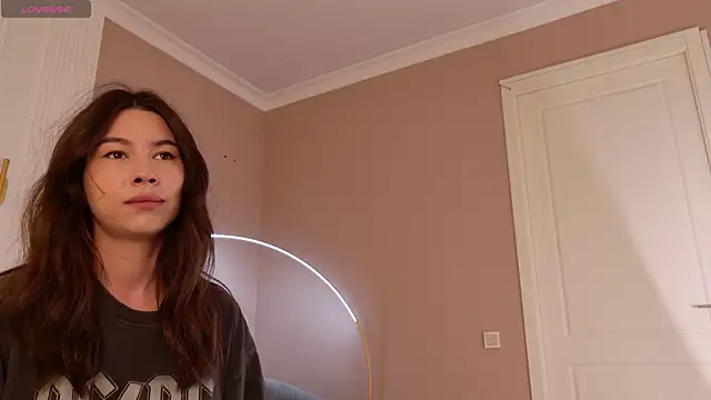 Marie Diaze online show from May 2026 05:02:01 AM
