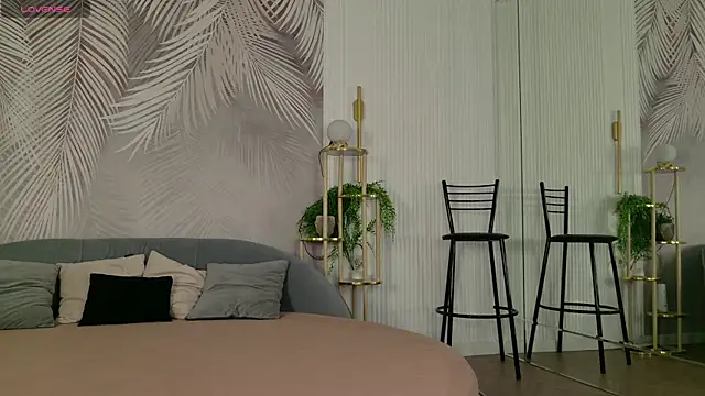 Marie Diaze online show from June 2026 05:03:02 AM