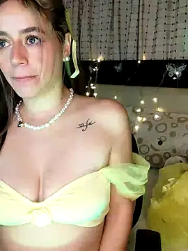 Snapshot of Natalia_Suarez chatting on January 2025 02:35:02 AM Natalia Suarez online show from January 2025 02:35:02 AM