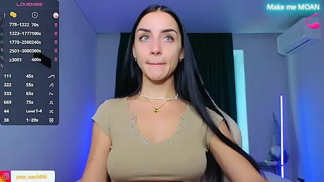 Snapshot of Kemi__Jordan chatting on September 2025 06:46:01 AM Kemi Jordan online show from September 2025 06:46:01 AM