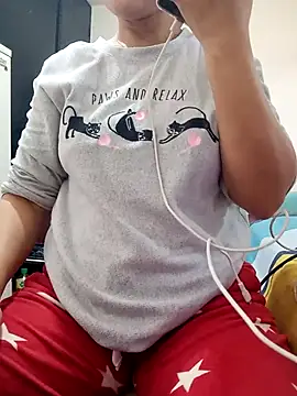 lolo890 online show from November 2025 01:21:02 PM