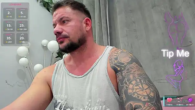 musclemonster31 online show from March 2025 10:13:02 PM