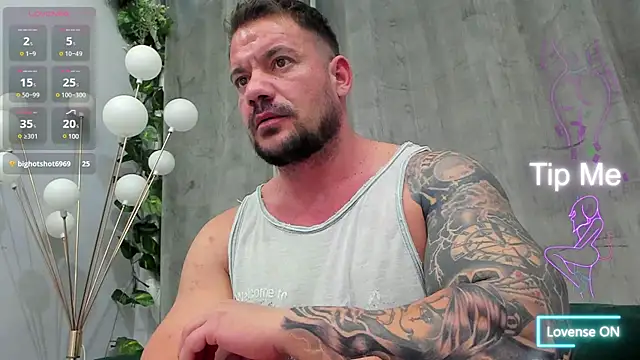 musclemonster31 online show from March 2025 01:16:01 AM