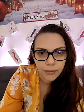 Snapshot of LEAsquirt91 chatting on December 2025 11:11:02 PM LEAsquirt91 online show from December 2025 11:11:02 PM