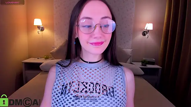 Lexi Split online show from May 2026 01:56:01 AM
