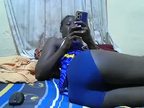 KENYANHONEY01 online show from February 2025 11:10:01 AM