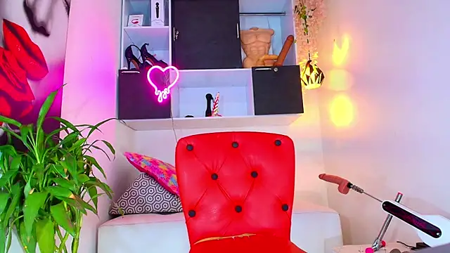 SQUIRT4UMEGAN online show from December 2024 01:22:02 PM