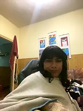 calliemaggotbone online show from November 2025 09:33:02 AM