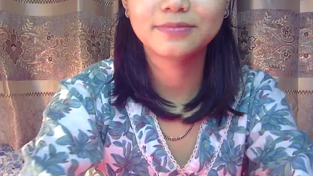 Snapshot of cute_sapna chatting on November 2025 08:18:01 PM cute sapna online show from November 2025 08:18:01 PM