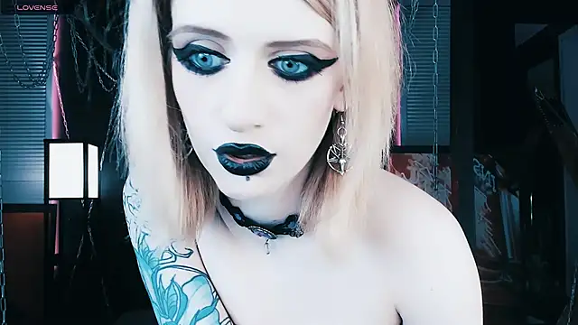 Snapshot of Noah_ElmerX chatting on January 2025 10:19:01 PM Noah ElmerX online show from January 2025 10:19:01 PM