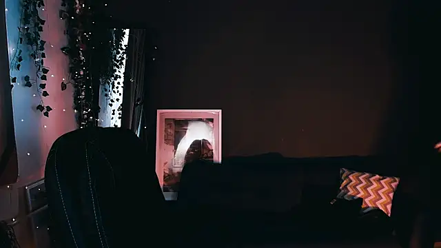 Noah ElmerX online show from October 2025 07:17:02 AM