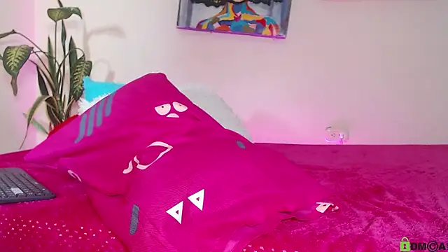 Snapshot of natasha_jm chatting on October 2025 11:35:02 PM natasha jm online show from October 2025 11:35:02 PM