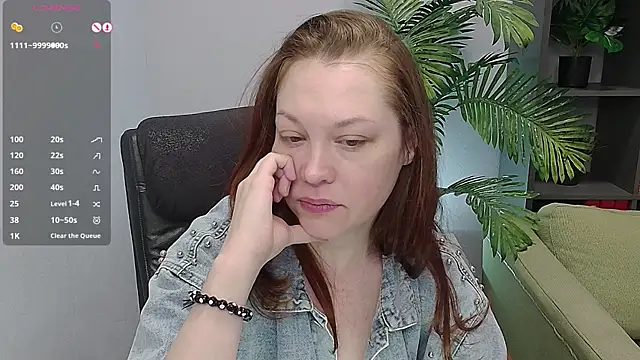 CutieGinger online show from November 2025 03:23:02 PM