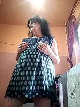 Lovely Lori online show from October 2025 05:32:01 AM