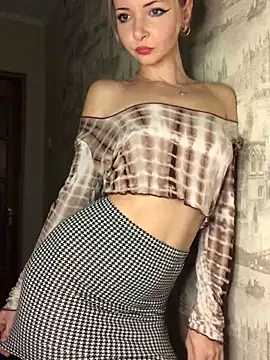 Kristina03 online show from January 2026 09:18:01 PM