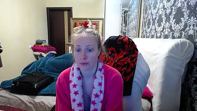 CherryAmateu online show from February 2026 07:34:01 AM