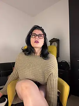 adriana71 online show from June 2026 03:28:01 AM