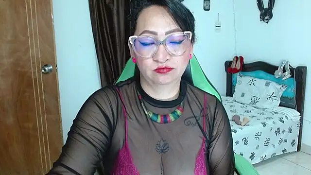 Snapshot of candy_crazy38 chatting on March 2025 09:30:01 AM candy crazy38 online show from March 2025 09:30:01 AM