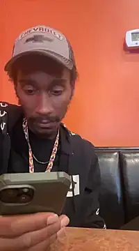 ITSONLYKENNY online show from February 2025 08:11:02 PM