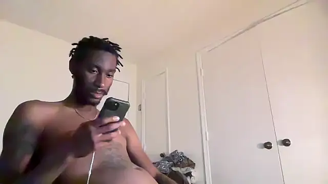 ITSONLYKENNY online show from October 2025 06:20:02 AM