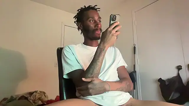 ITSONLYKENNY online show from October 2025 05:48:01 AM