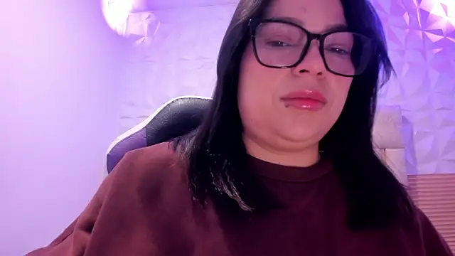 PauletteJ online show from June 2026 11:52:02 AM