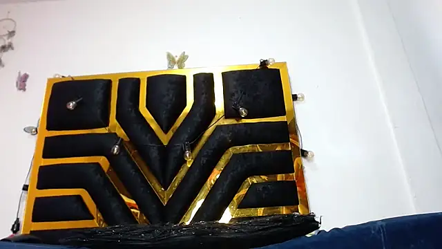 Helennahot online show from January 2025 01:48:01 PM