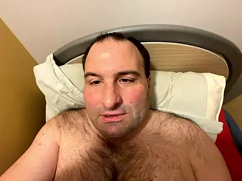 Snapshot of FrankTaylor66 chatting on January 2026 09:18:02 PM FrankTaylor66 online show from January 2026 09:18:02 PM