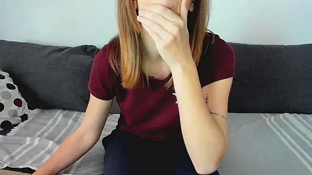 Snapshot of DesireMore90 chatting on March 2025 08:30:02 AM DesireMore90 online show from March 2025 08:30:02 AM