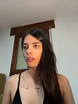 Snapshot of LittleePrincess chatting on December 2024 09:30:01 PM LittleePrincess online show from December 2024 09:30:01 PM