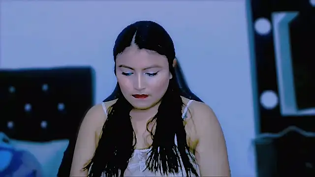 Snapshot of KathieBurning chatting on September 2025 08:10:02 PM KathieBurning online show from September 2025 08:10:02 PM