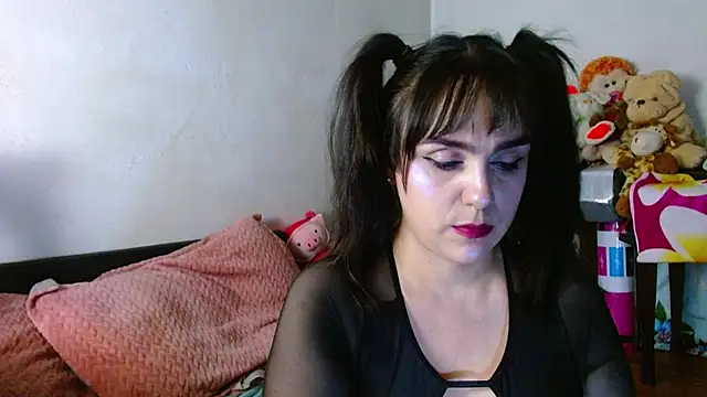 collette beaufoy  online show from April 2026 05:27:02 AM