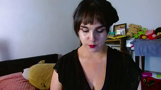 collette beaufoy  online show from June 2026 06:23:02 AM