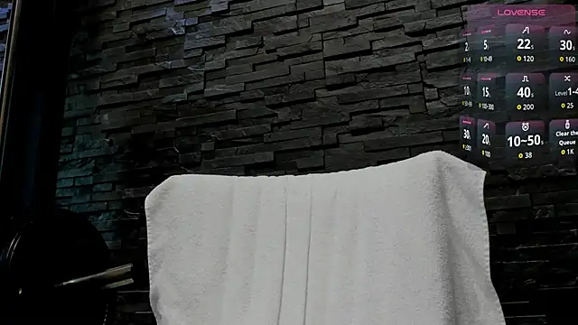 Snapshot of David_Big_Daddy chatting on September 2025 03:48:01 PM David Big Daddy online show from September 2025 03:48:01 PM