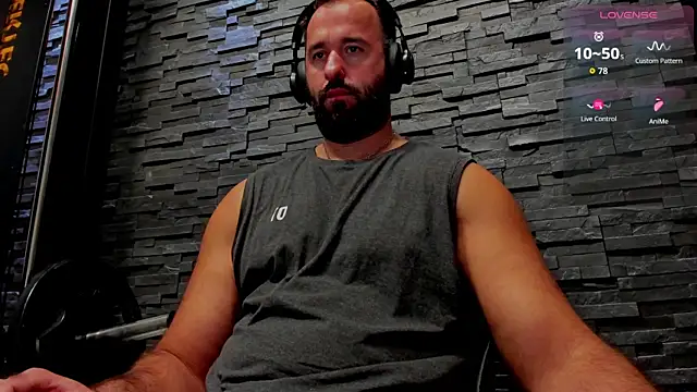 Snapshot of David_Big_Daddy chatting on September 2025 04:12:02 PM David Big Daddy online show from September 2025 04:12:02 PM