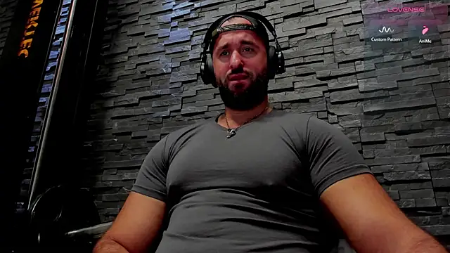 Snapshot of David_Big_Daddy chatting on October 2025 09:46:02 PM David Big Daddy online show from October 2025 09:46:02 PM