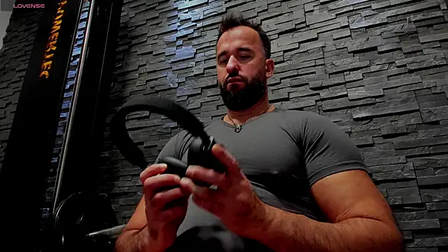 Snapshot of David_Big_Daddy chatting on October 2025 06:51:02 PM David Big Daddy online show from October 2025 06:51:02 PM