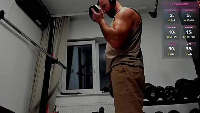 Snapshot of David_Big_Daddy chatting on October 2025 10:32:02 PM David Big Daddy online show from October 2025 10:32:02 PM